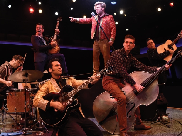 Photo for Announcement 11